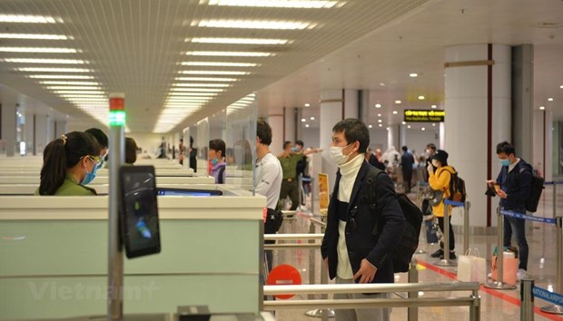 Plus de 1 700 passagers au Vietnam les trois premiers jours de la reprise des vols internationaux